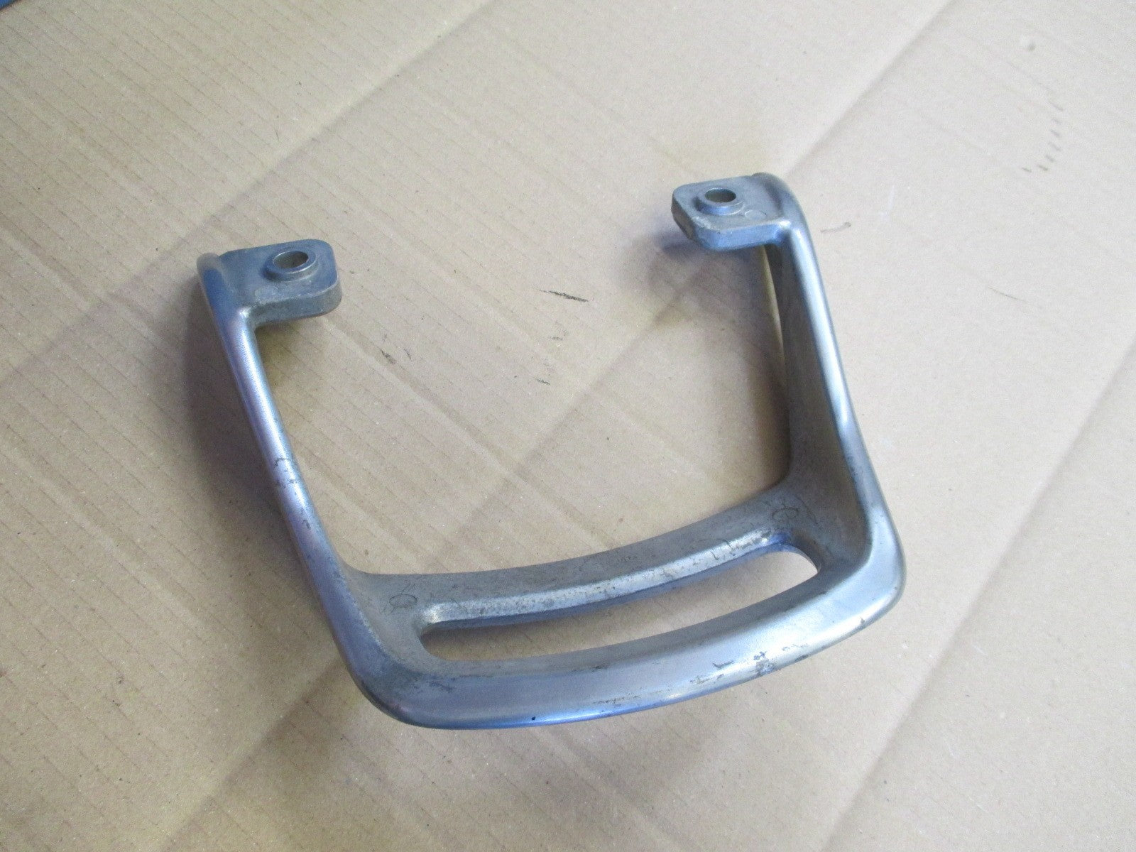 Poignée arrière pour Yamaha 750 FZX - 2JE - 4AM