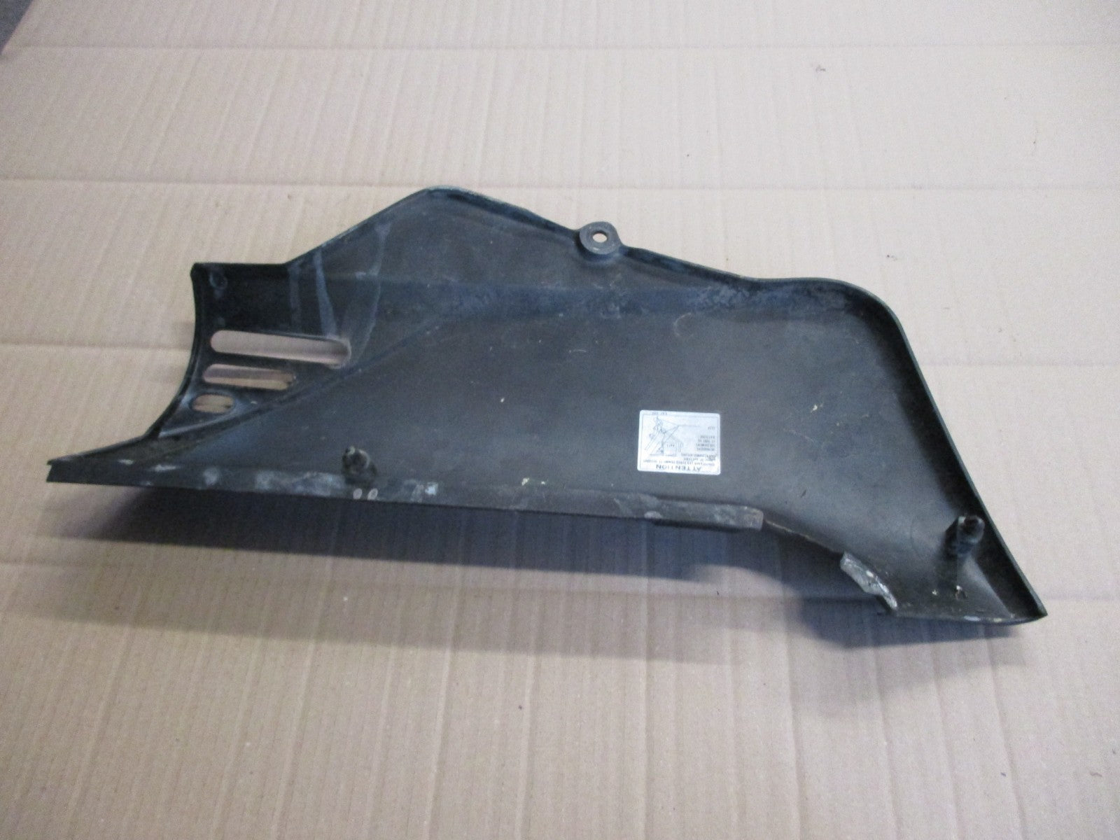 Cache latéral droit pour Honda 125 NX Transcity - JD12