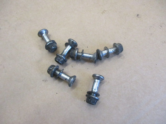 Vis de fixation couronne arrière Suzuki 650 DR RS SE - SP43A - SP44A