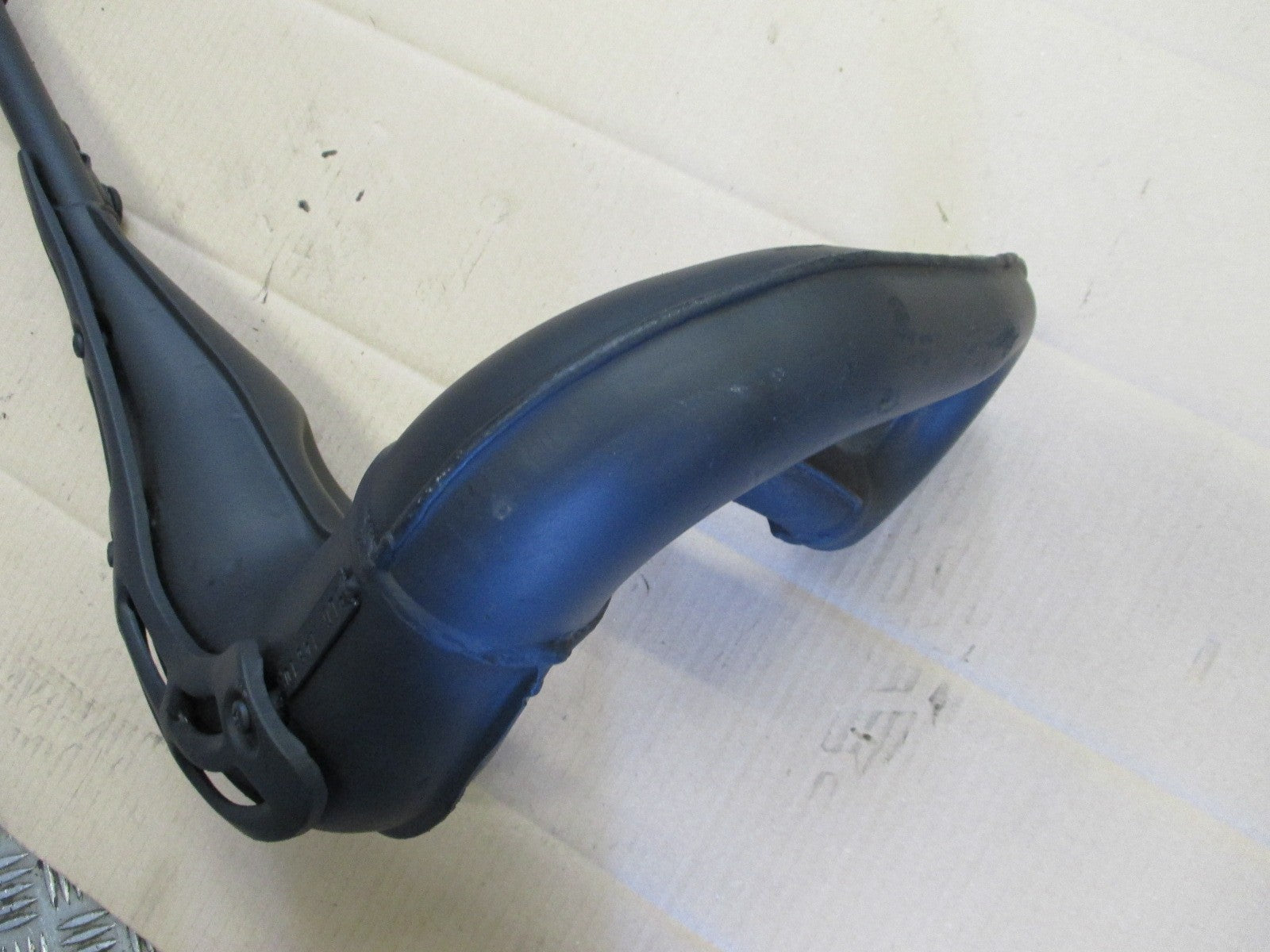 Pot d'échappement pour Yamaha 125 Ténéré - BLG