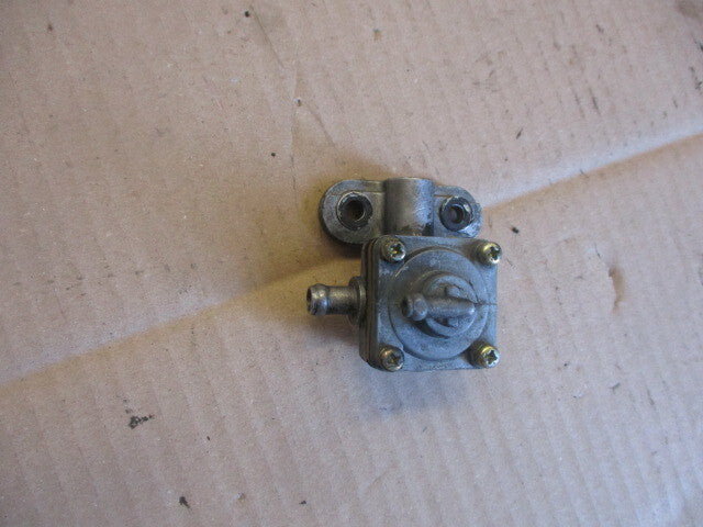 Robinet d'essence pour SUZUKI 600 GSX-R - 1997/2001