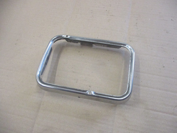 Cerclage de phare pour Yamaha 125 TZR - 2RL