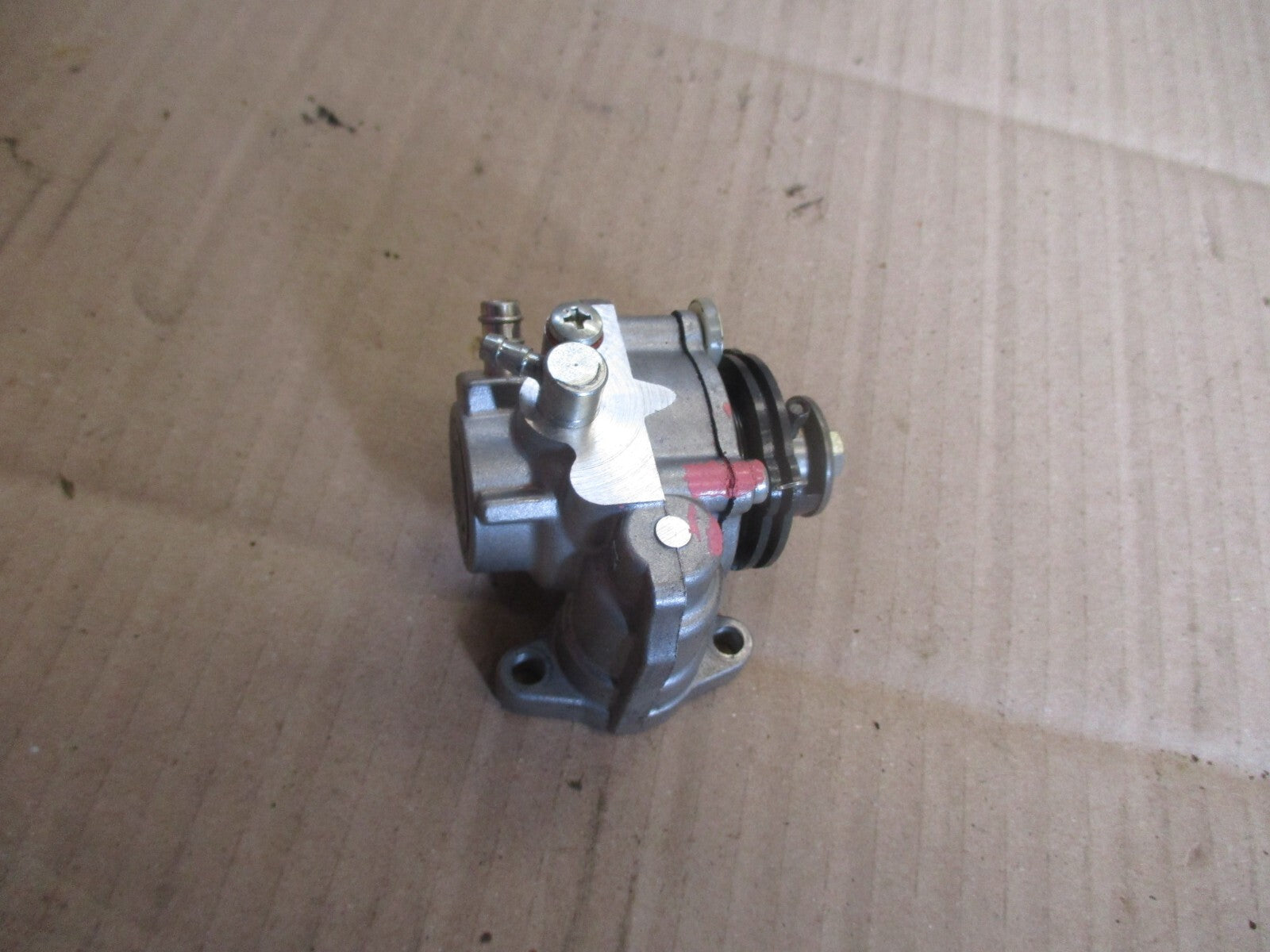 Pompe à huile pour Yamaha 125 DTLC - 10V