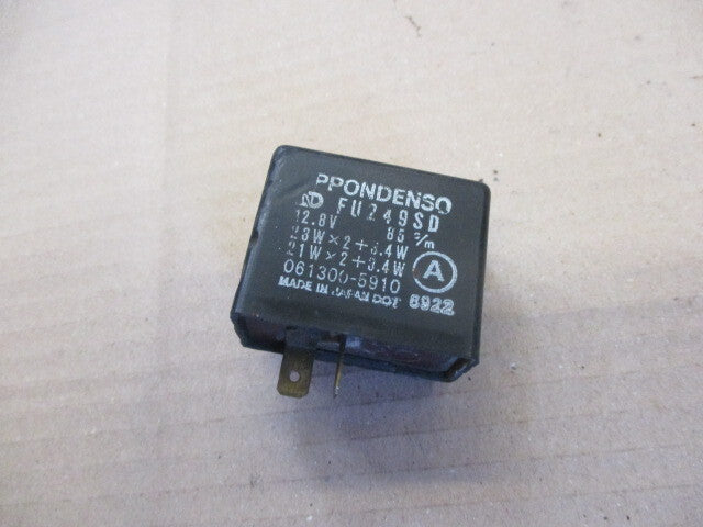 Centrale clignotants pour Yamaha  550 XT - 5Y3