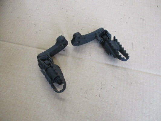 Cales pieds avant pour Suzuki 125 DR - SF44A