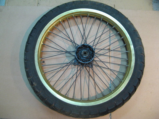 Roue avant pour Suzuki 600 DR - SN41A - Couleur "or"