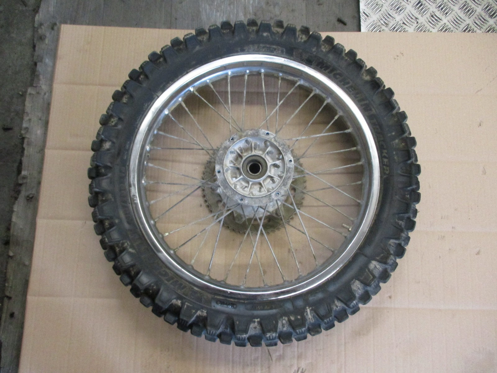 Roue arrière pour Yamaha 125 DTRE - DE061