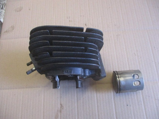 Cylindre / piston cote 56.50 mm pour Yamaha 125 AT1 - AT2