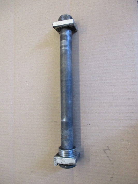Axe de roue arrière pour Yamaha 900 TDM - RN081 - 2002 / 2005 - ABS
