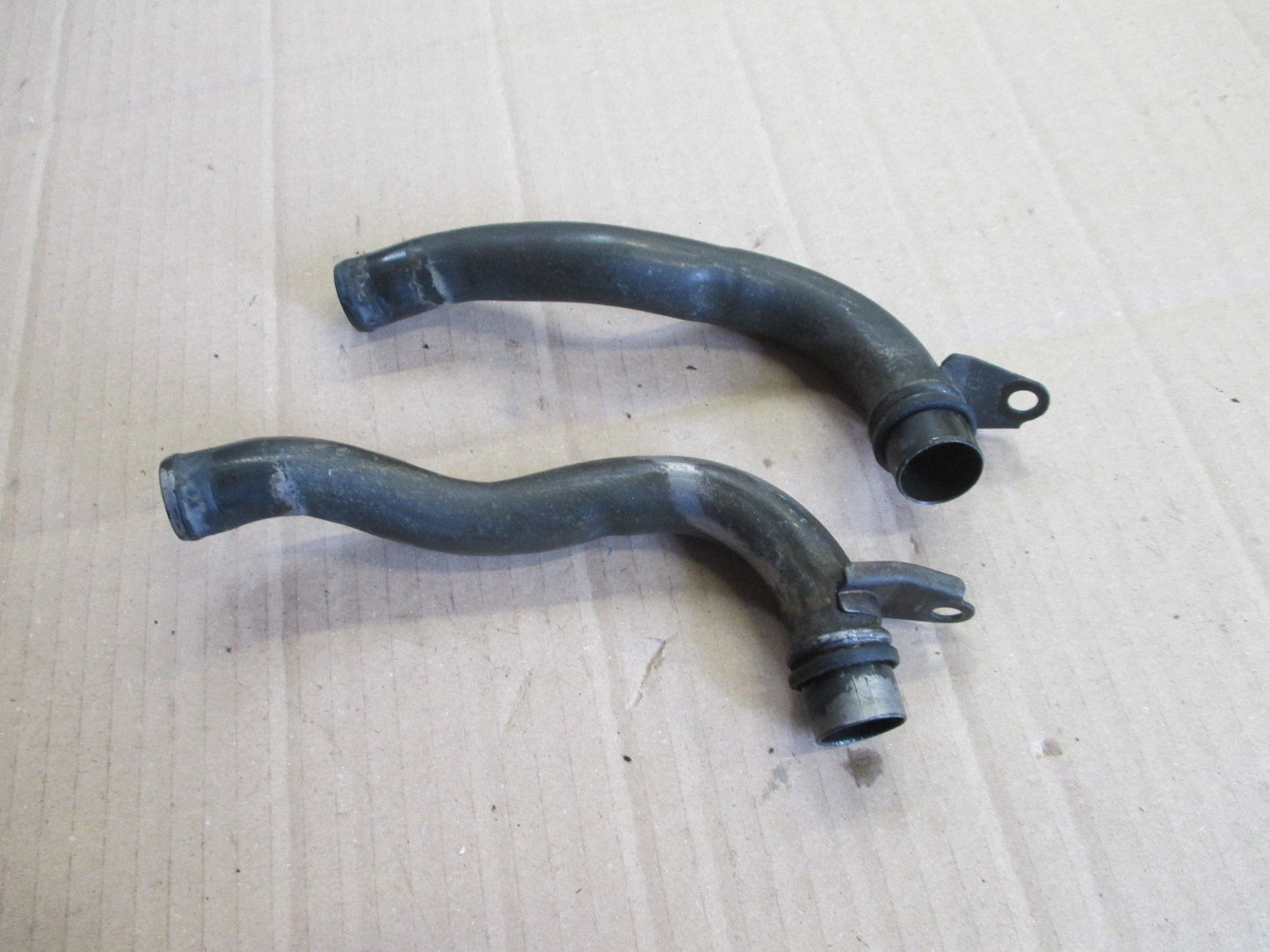 Tuyauteries rigides d'eau haut moteur pour Yamaha 750 FZX - 2JE - 4AM