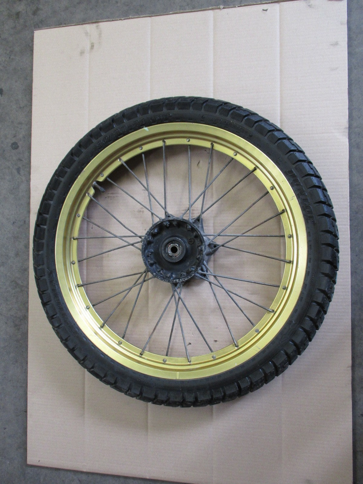 Roue avant arrière avec pneu DUNLOP peu roulé Honda 600 XLL - XLM - XLLM - PD04