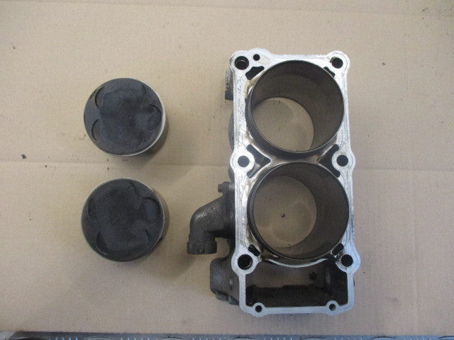 Cylindres / pistons pour Yamaha 750 XTZ - 3LD