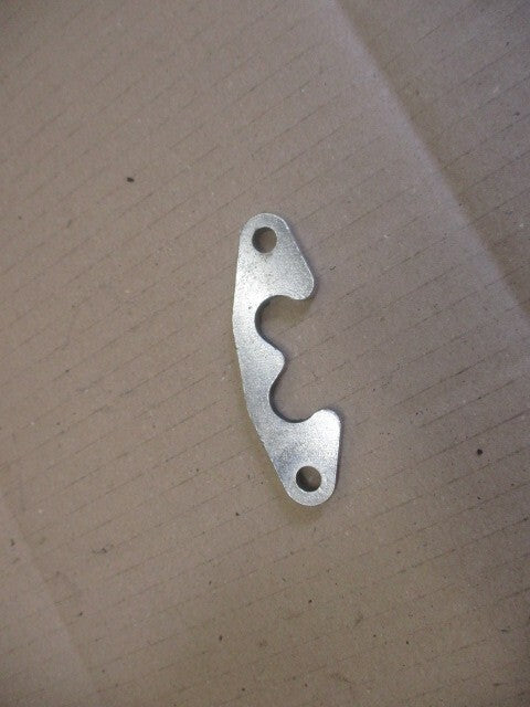 Plaquette fixation tuyauteries d'huile Honda 750 Africa twin - XRV - RD04 - RD07