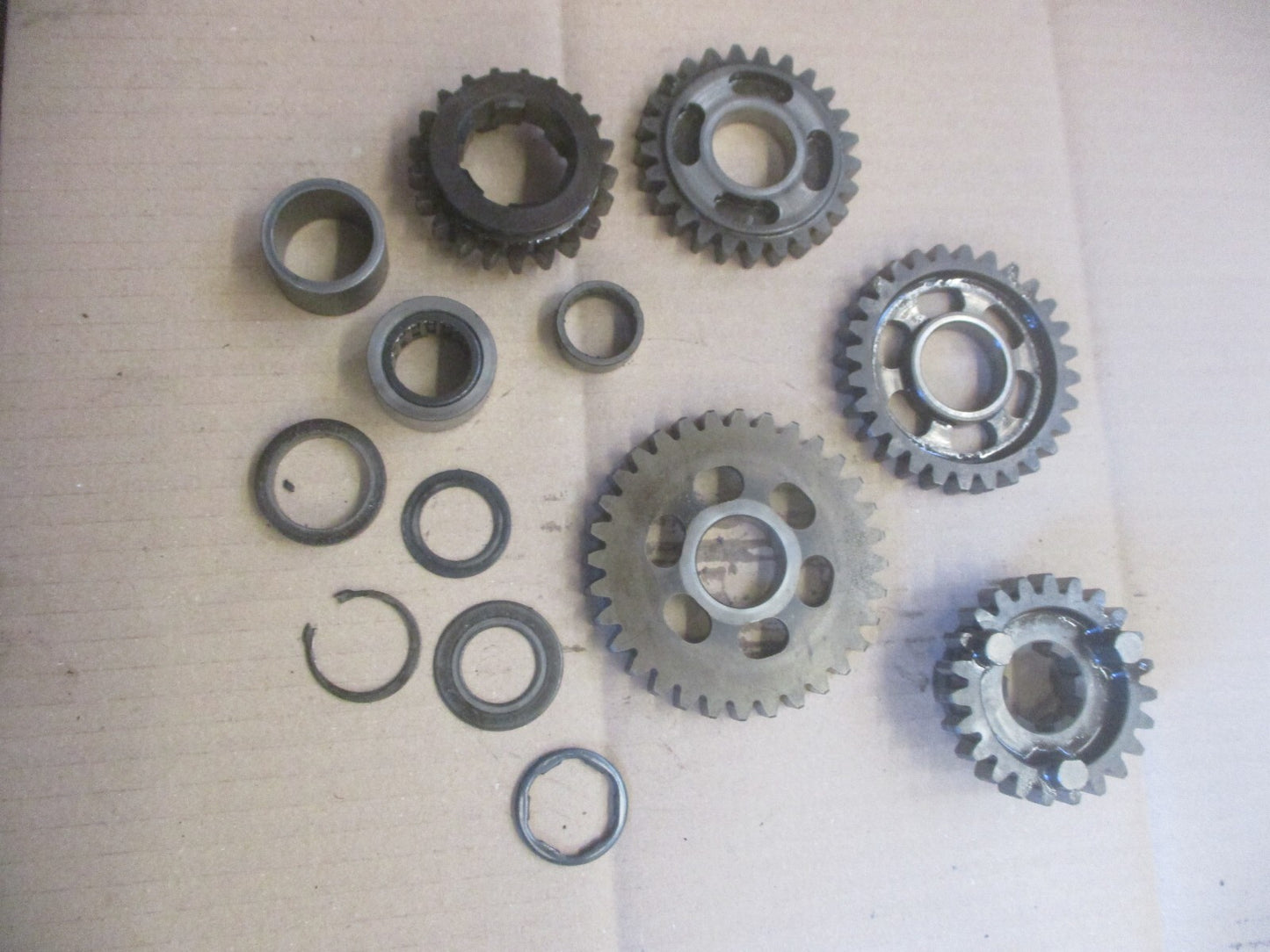 Pignons d'arbre secondaire de boite de vitesses pour Honda 500 XLR - PD02