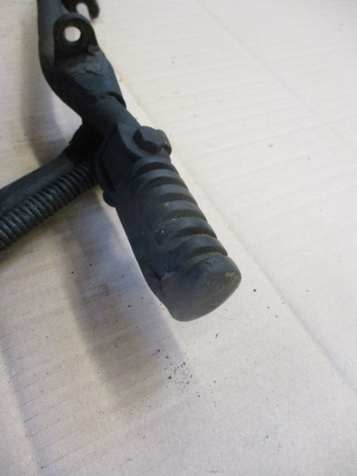 Barre de cales pieds avant + béquille latérale pour Yamaha 125 AT1 - AT2