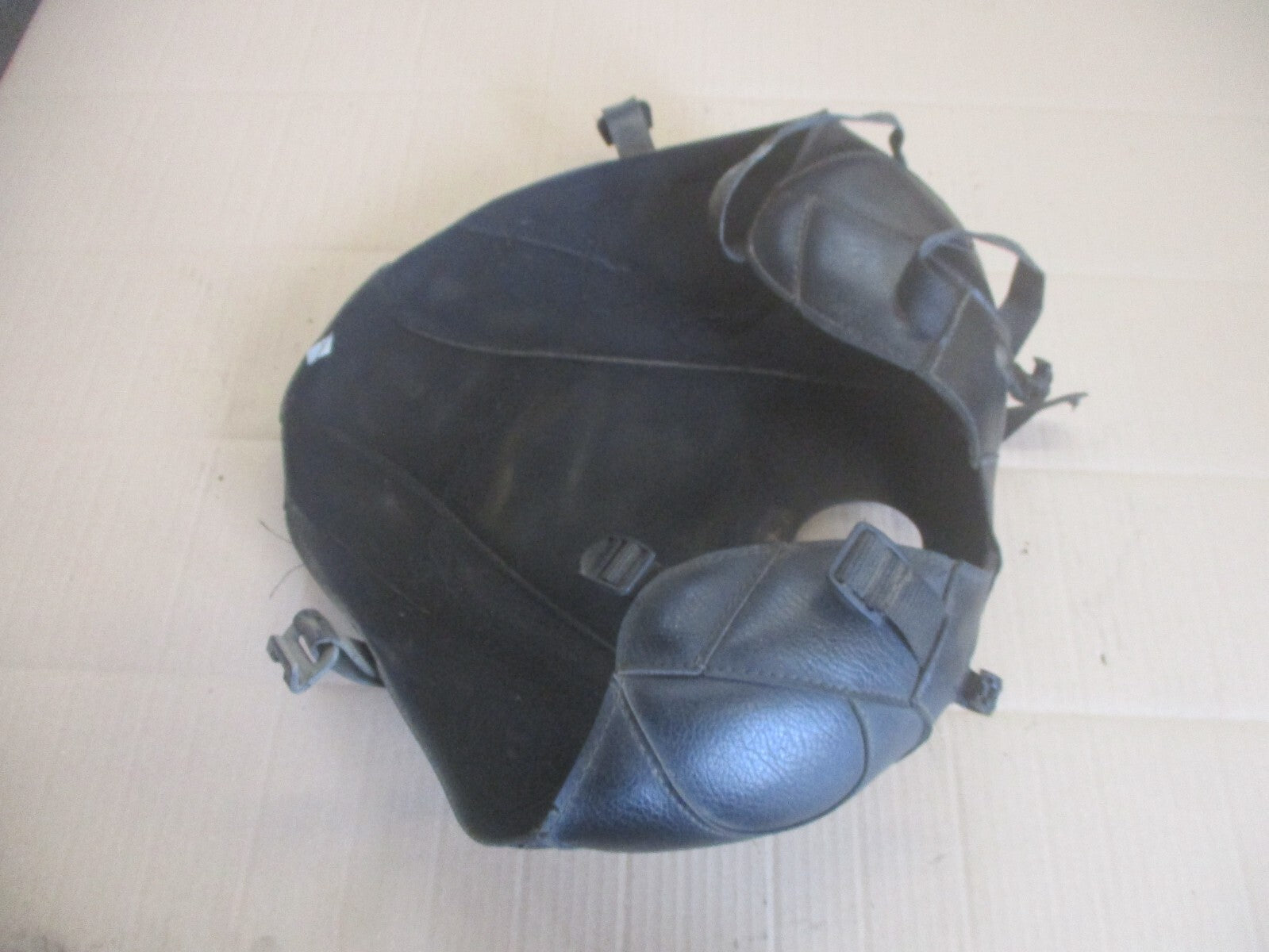 Protège réservoir BAGSTER pour Honda 125 Rebel - JC24A - JC26A
