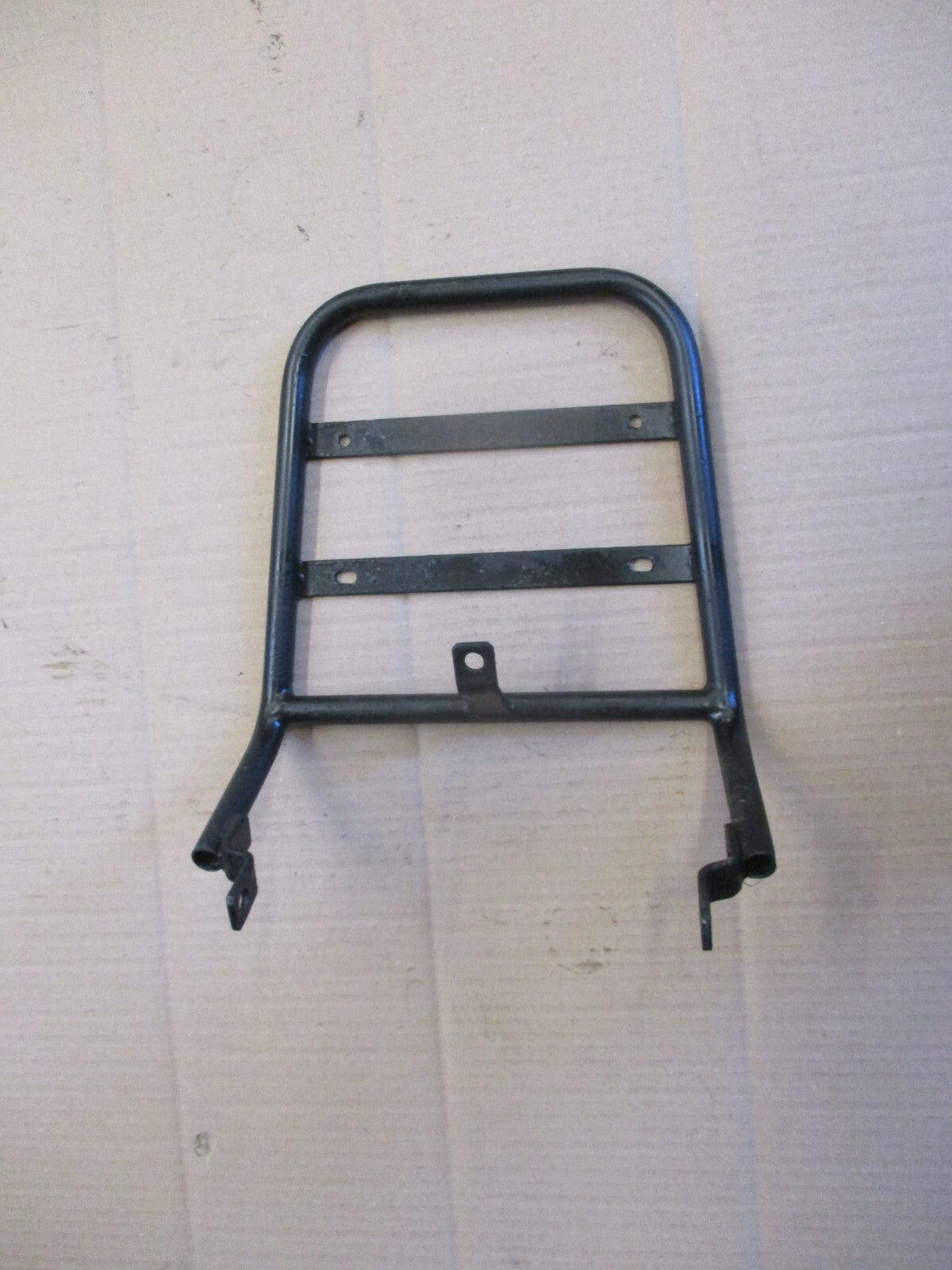 Porte bagage pour Yamaha 125 XT - 12V - 3YU