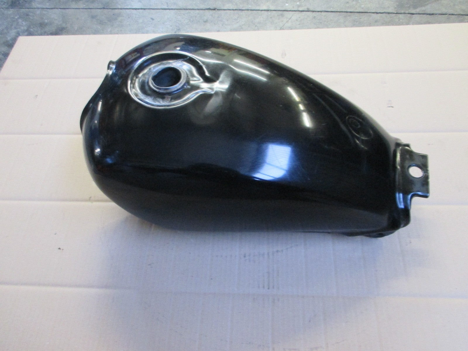 Réservoir d'essence pour Honda 125 CM - JC05