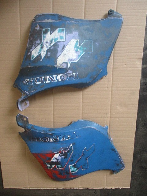 Flancs de carénage gauche et droit pour Honda 125 NX Transcity - JD12
