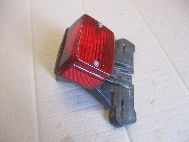 Feu arrière pour Yamaha 125 XT - 12V - 3YU