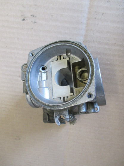 Corps de carburateur gauche pour Suzuki 750 DR - SR41A