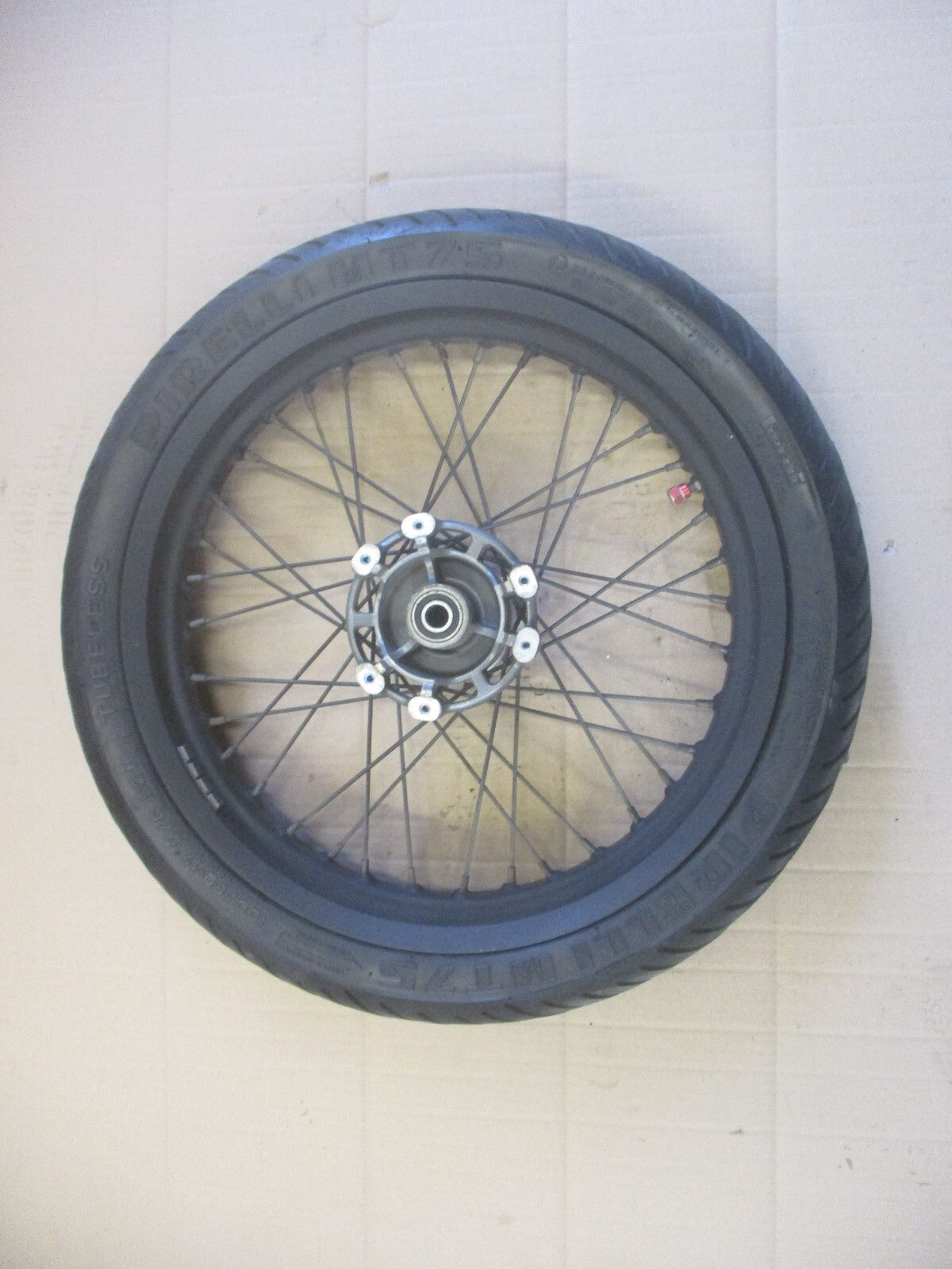 Roue avant pour Yamaha 125 XTX - 17 pouces