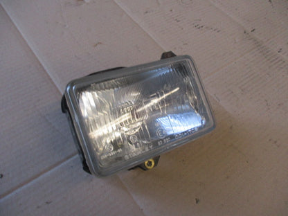 Phare pour Suzuki 600 DR - 650 DR - SN41A - SP41A