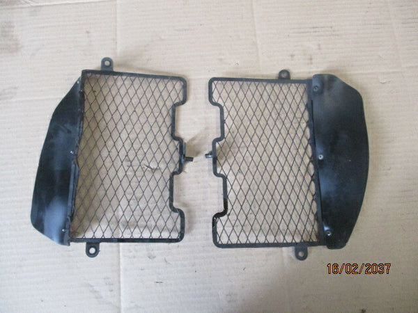 Grilles de radiateurs pour Honda 750 Africa twin - XRV - RD07