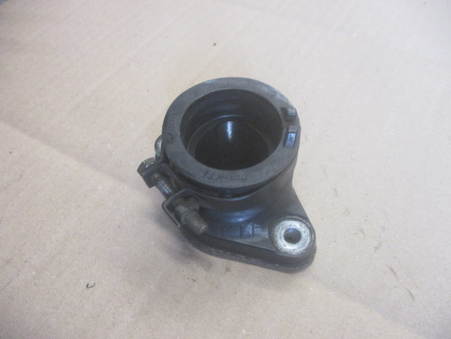 Pipe d'admission pour Honda 125 CBF - JC40A