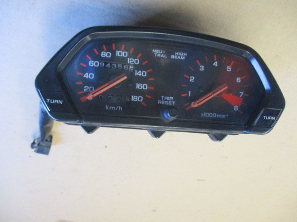 Bloc compteur compte tours pour Honda 650 NX Dominator - RD02 - 94356 kms