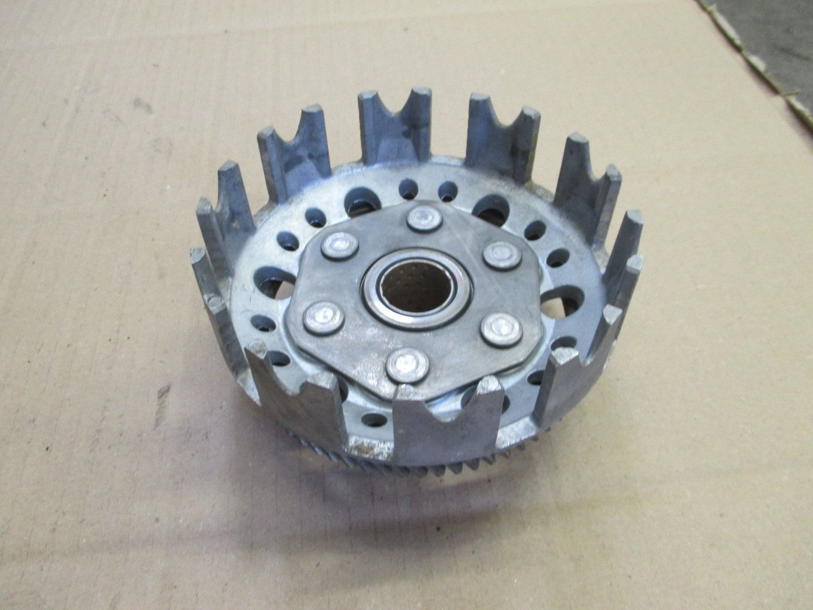 Cloche d'embrayage pour Yamaha 125 DTMX - 2A8