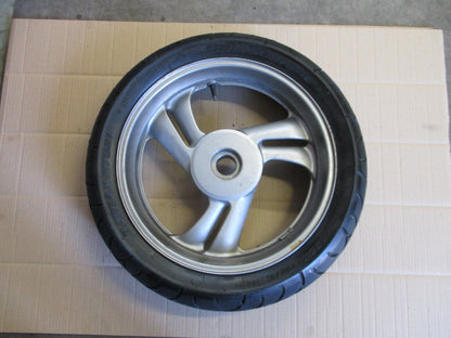 Roue arrière avec pneu très peu roulé pour Honda 650 NTV REVERE - RC33