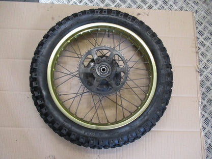 Roue arrière avec pneu très peu roulé pour Suzuki 125 DR - SF43B