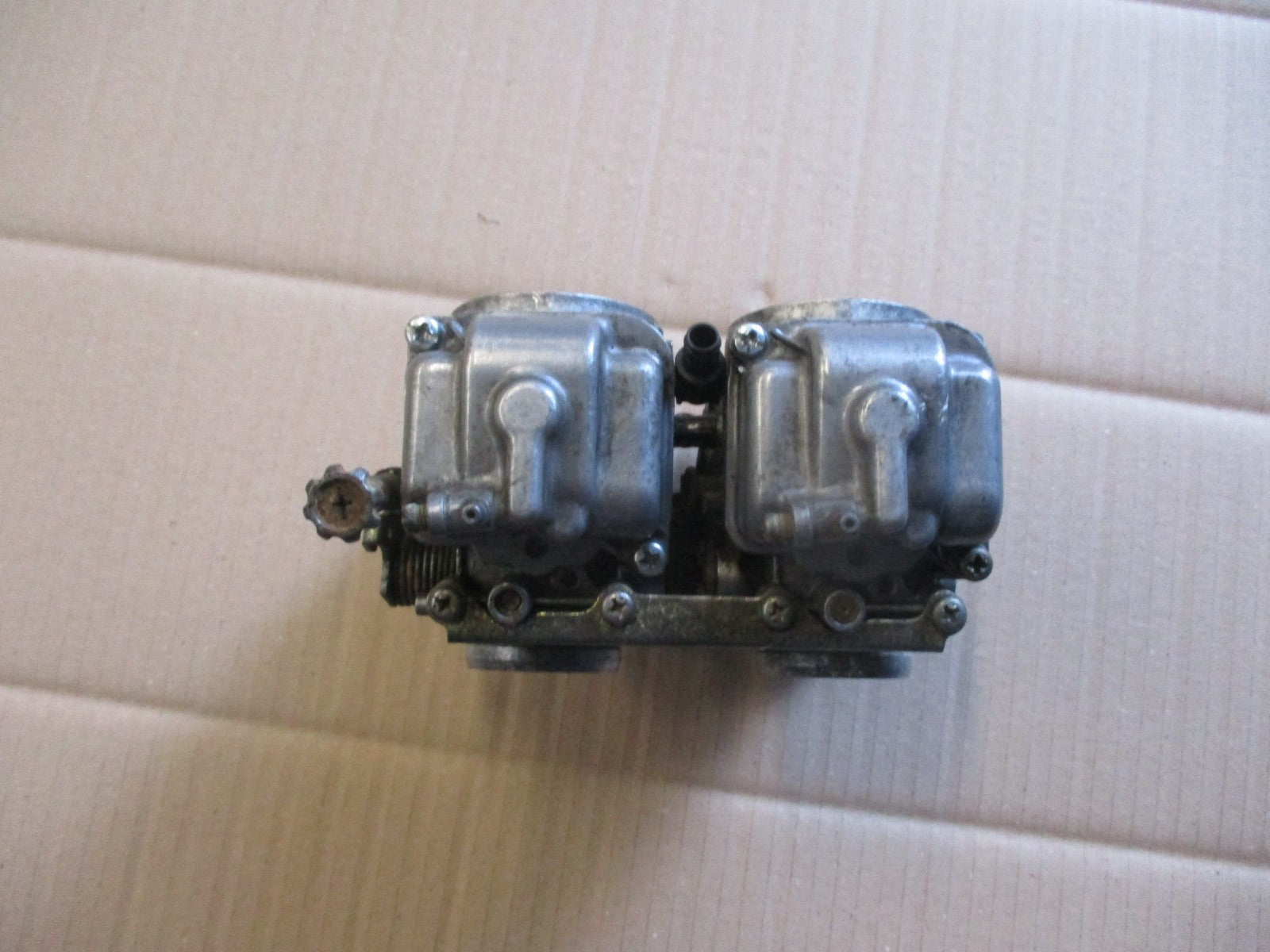 Carburateur pour Suzuki 800 DR - SR42A - SR43A