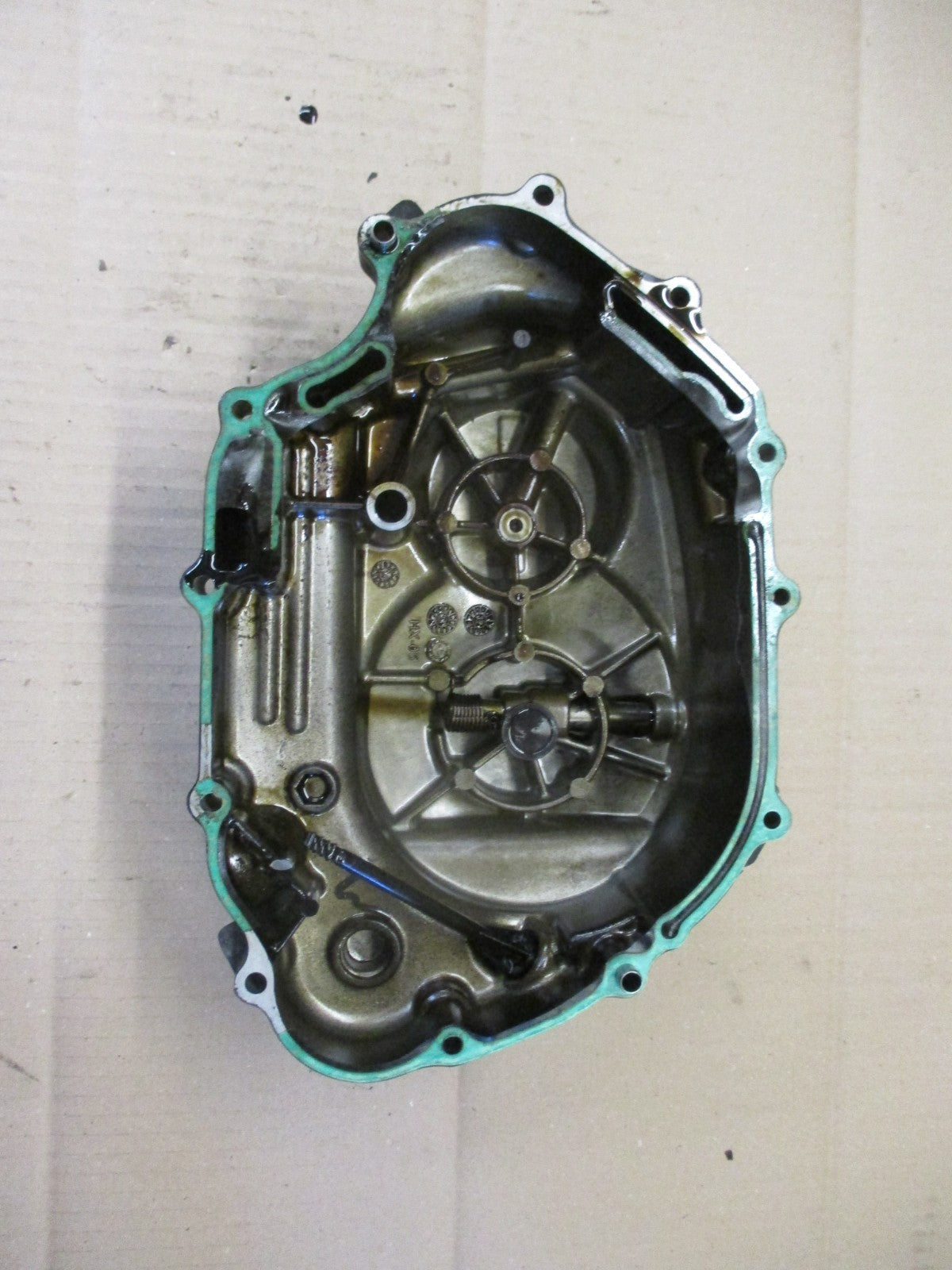 Carter d'embrayage pour Honda 125 CBF - JC74