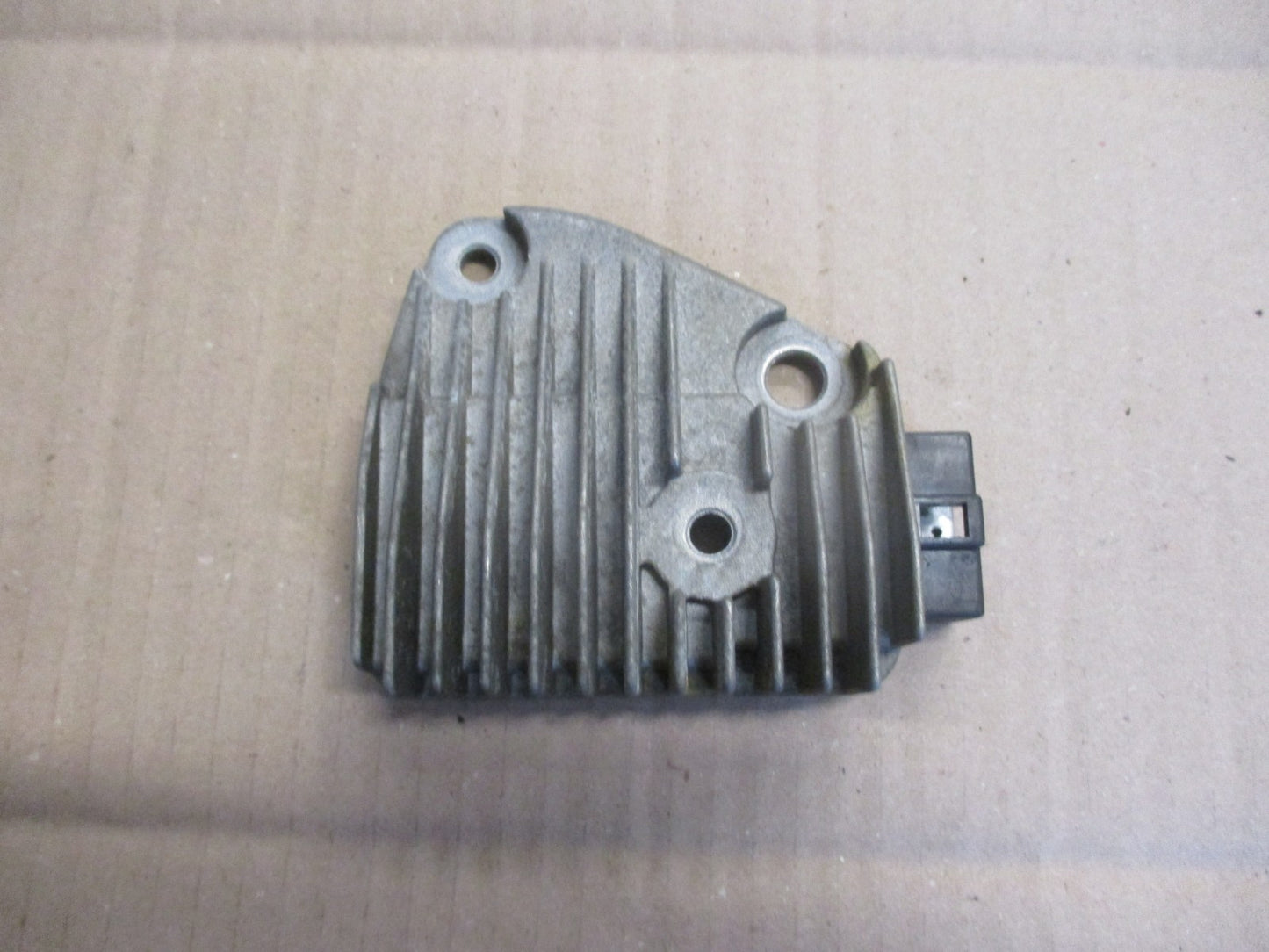 Régulateur d'origine pour Yamaha 125 XV Virago - 5AJ