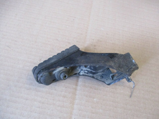 Cale pied avant droit pour Honda 650 NX Dominator - RD08A