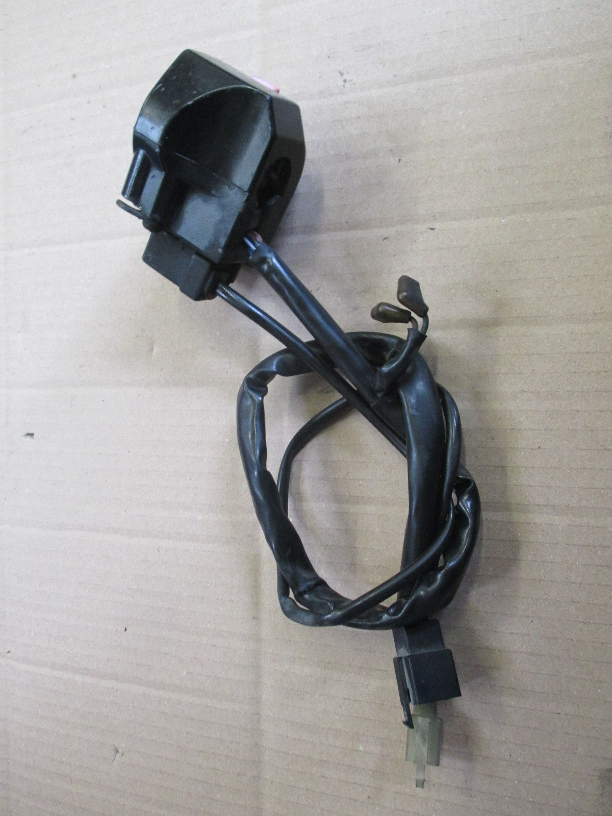 Cocotte droite pour Yamaha 750 FZX - 2JE