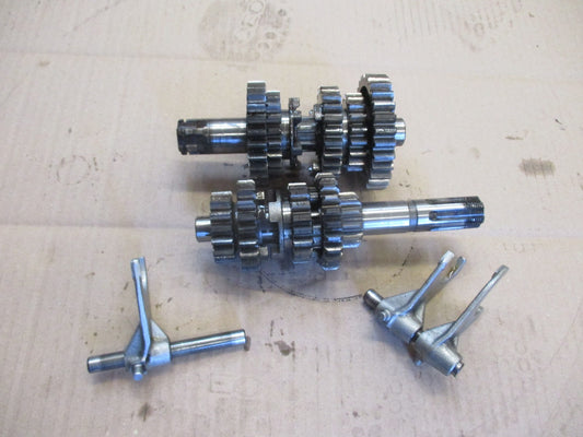 Boite de vitesses pour Suzuki 650 DR RS SE - SP42A - SP43A - SP44A