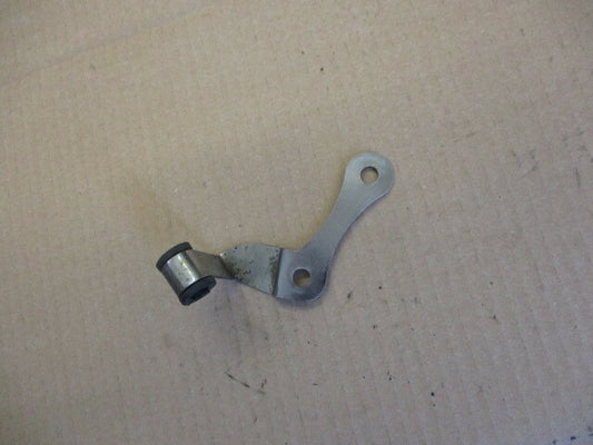Patte support tuyauterie de frein avant pour Yamaha 400 XJ - 4V7