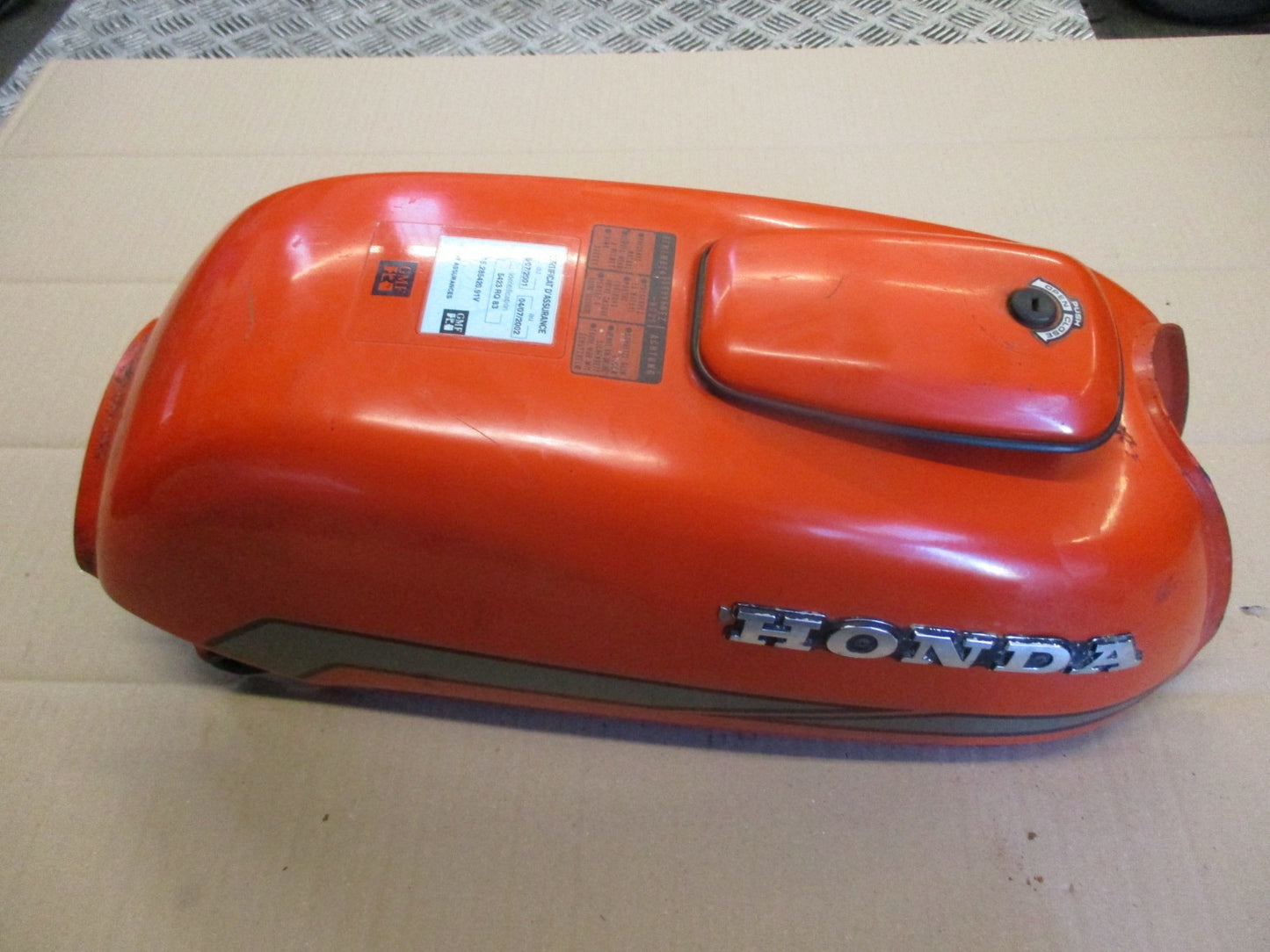 Réservoir d'essence pour Honda 125 CBT - CB125T - 125 Twin