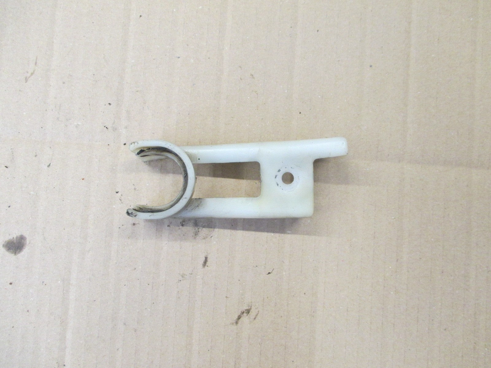 Patin de chaîne pour Yamaha 125 DTLC - 10V