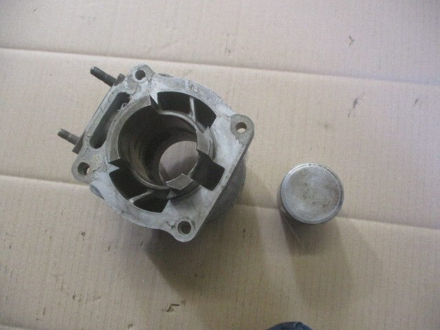 Cylindre / piston pour Yamaha 125 TDR modèle 4FU / 5AE