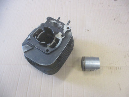 Cylindre / piston pour Suzuki 125 TS B - 1979