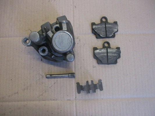 Etrier de frein avant pour Yamaha 600 XT Ténéré - 43F - 34L - 55W