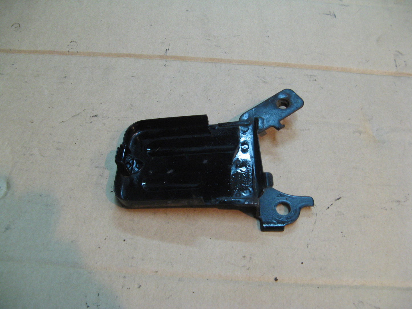 Support cache sous le phare pour Honda 125 XLR - JD04 - Modèle phare rond