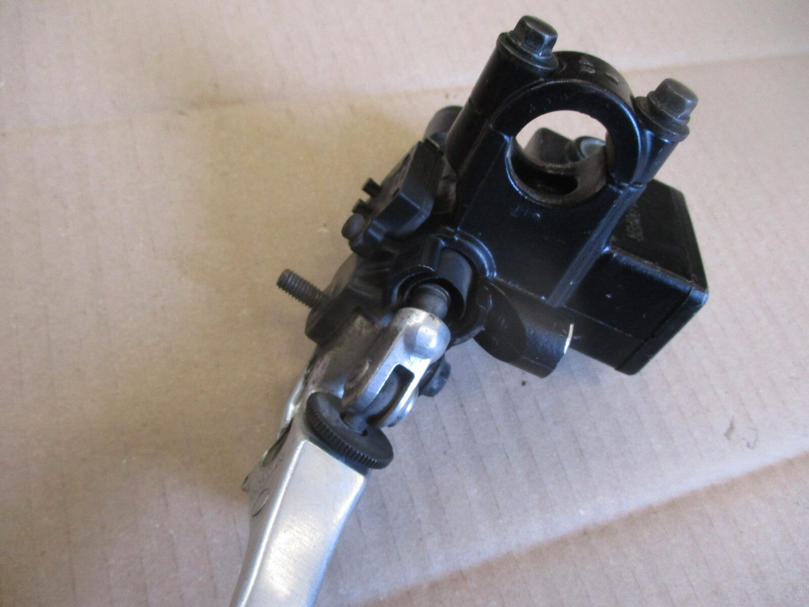 Maitre cylindre de freins avant pour Honda 1000 XLV Varadéro - SD01 - 1999/2002