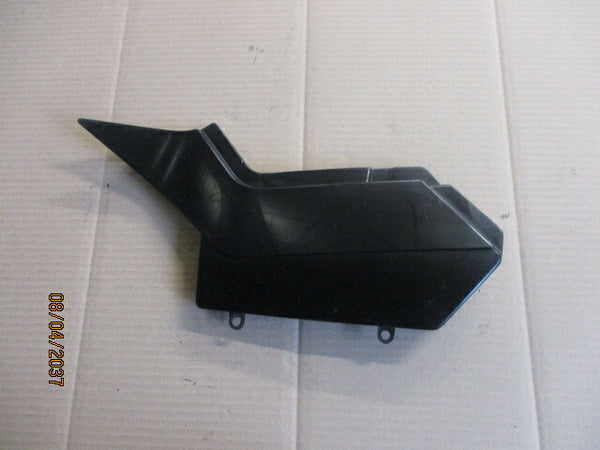 Cache latéral gauche pour Yamaha 125 TW - DE01 - DE054