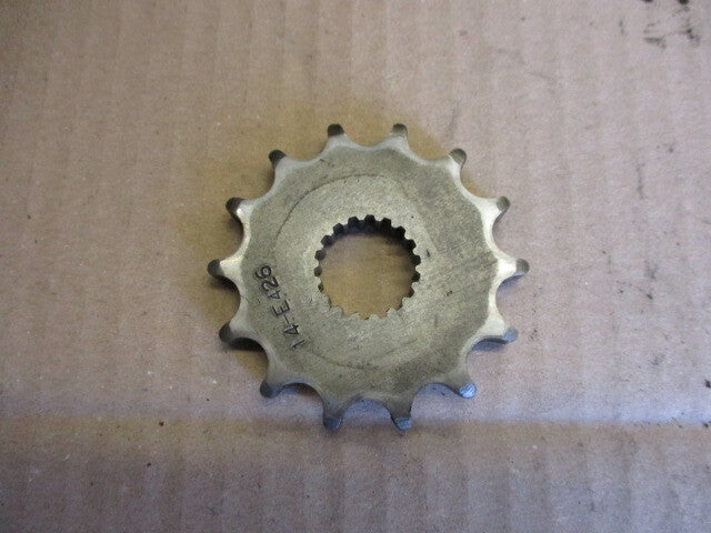 Pignon sortie de boite pour Suzuki 125 GN - NF41A