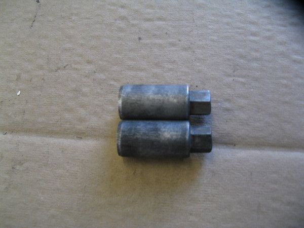 Ecrous fixation cylindre pour Yamaha 600 XT Ténéré - 43F - 34L - 55W - 2KF - 1VJ